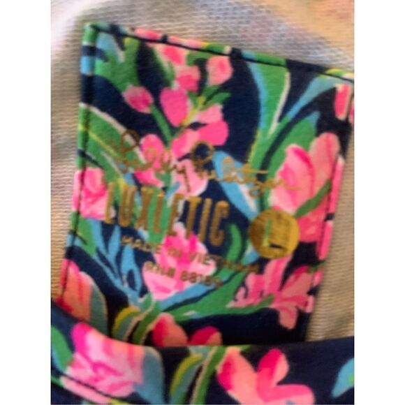 LILLY PULITZER LOW TIDE NAVY BLYTHE LUXLETIC PULLOVER TOP - Picture 3 of 7